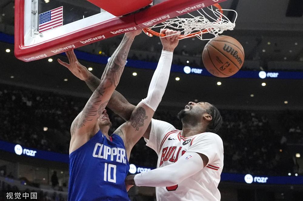 疑是对他发 疑是对他发